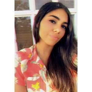 Meet your Posher, Melanie